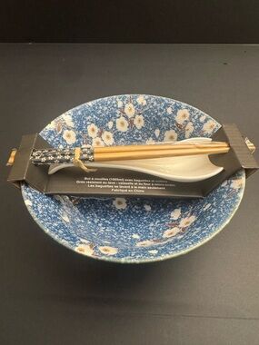 SH Home 4pc Ceramic Noodle Bowl with Chopstick & Spoon Set